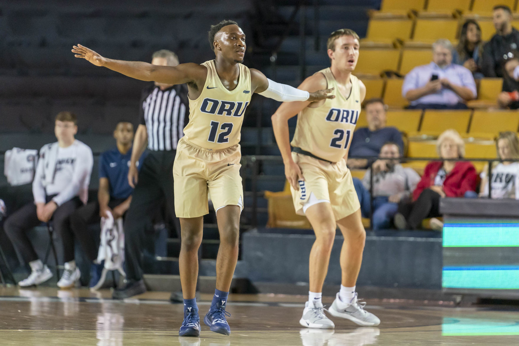 Roger State Univ @ Oral Roberts MBB